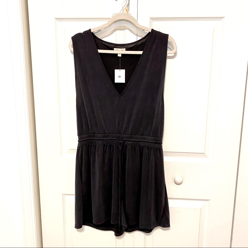 Urban Outfitters V-Neck Blue Sleeveless Romper